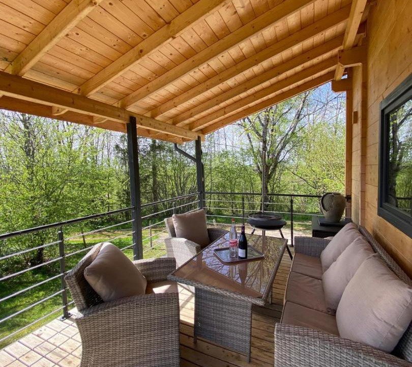 Photo of Patio Balcony in Saint-Laurent-en-Grandvaux