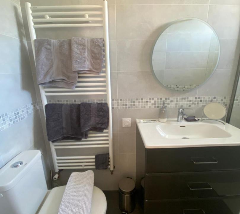 Photo of Bathroom in Villemoisson-sur-Orge