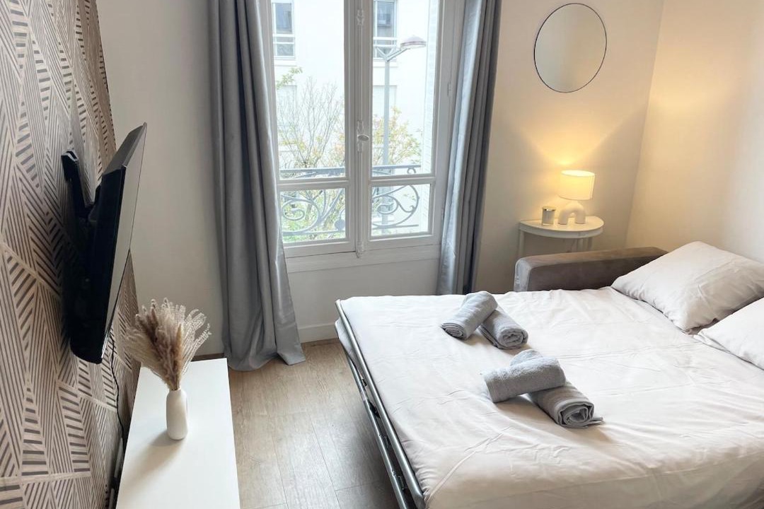 Photo of Bedroom in Le Kremlin-Bicetre