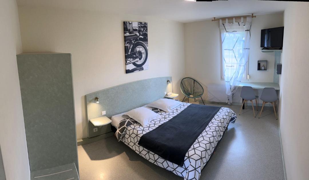 Photo of Bedroom in Langeac