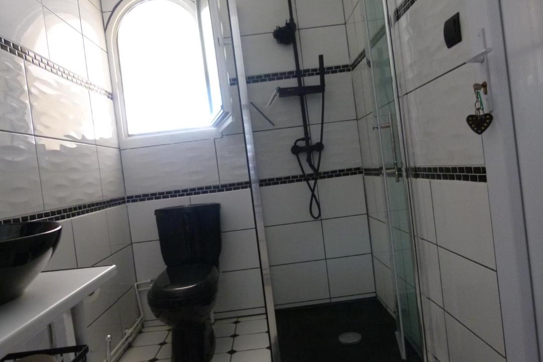 Photo of Bathroom in Roussas