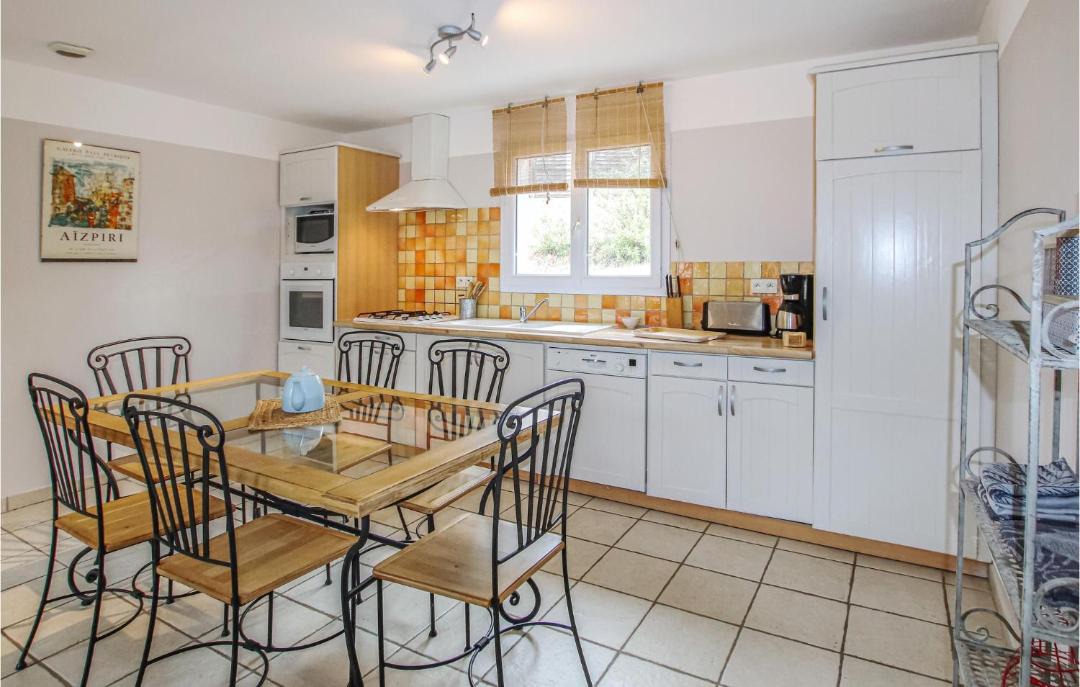 Photo of Kitchen in Saint-Thome