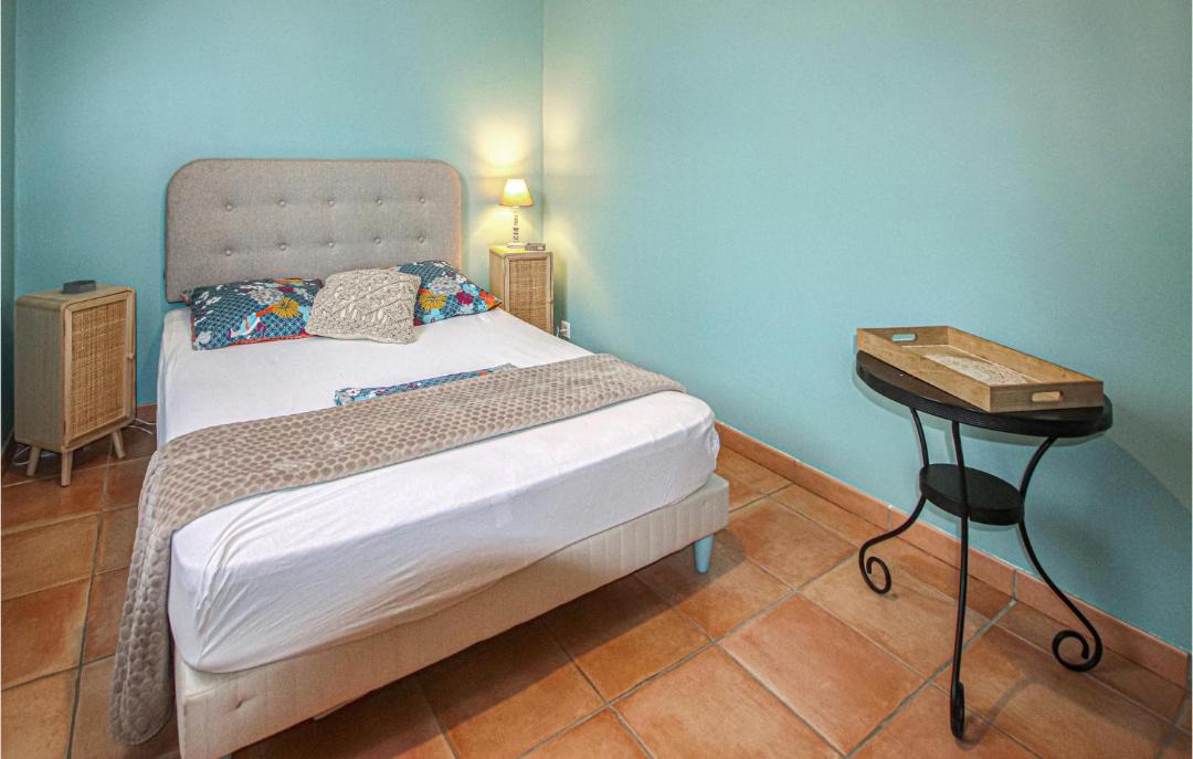 Photo of Bedroom in Saint-Thome