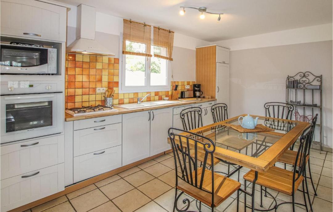 Photo of Kitchen in Saint-Thome