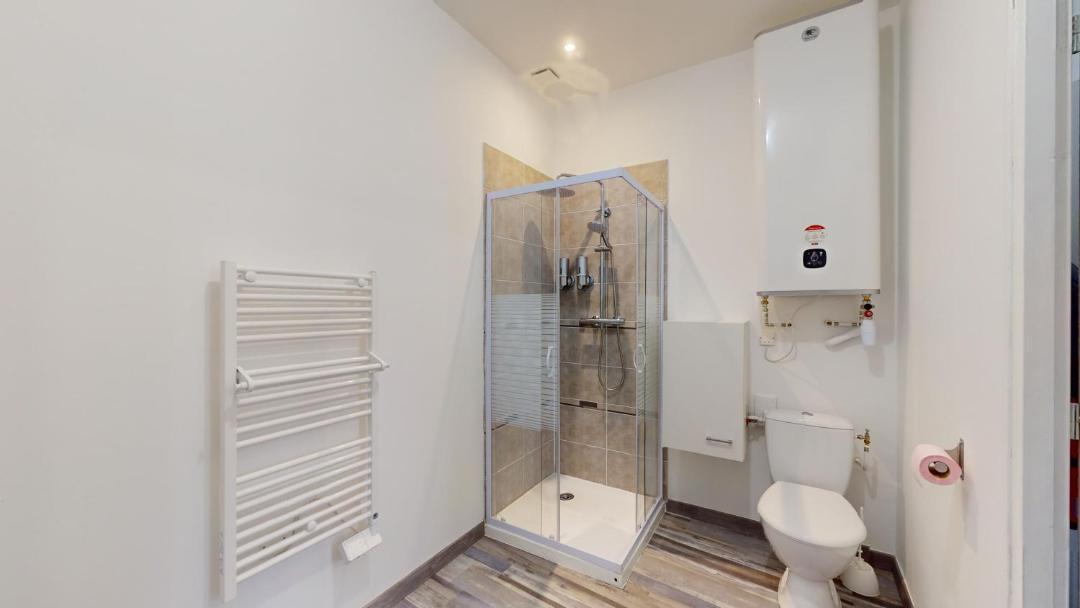 Photo of Bathroom in Vinay