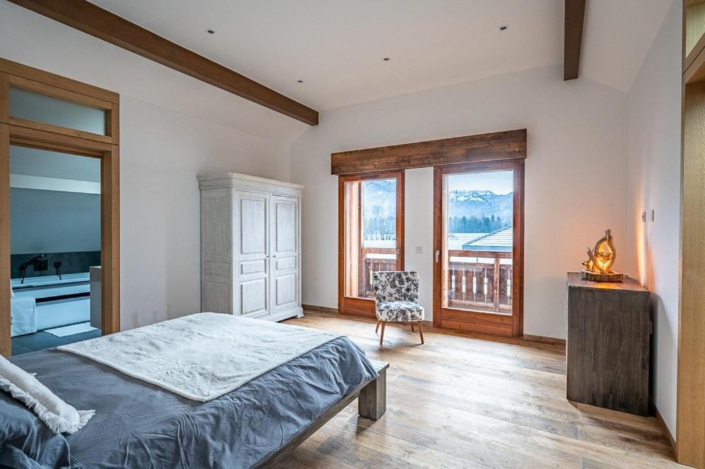 Photo of Bedroom in Arenthon