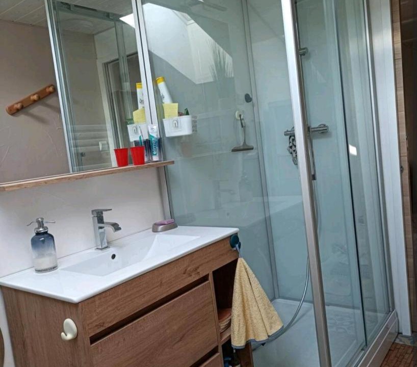 Photo of Bathroom in Ferdrupt