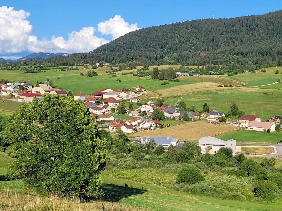 Photo of Others in Longevilles-Mont-d'Or