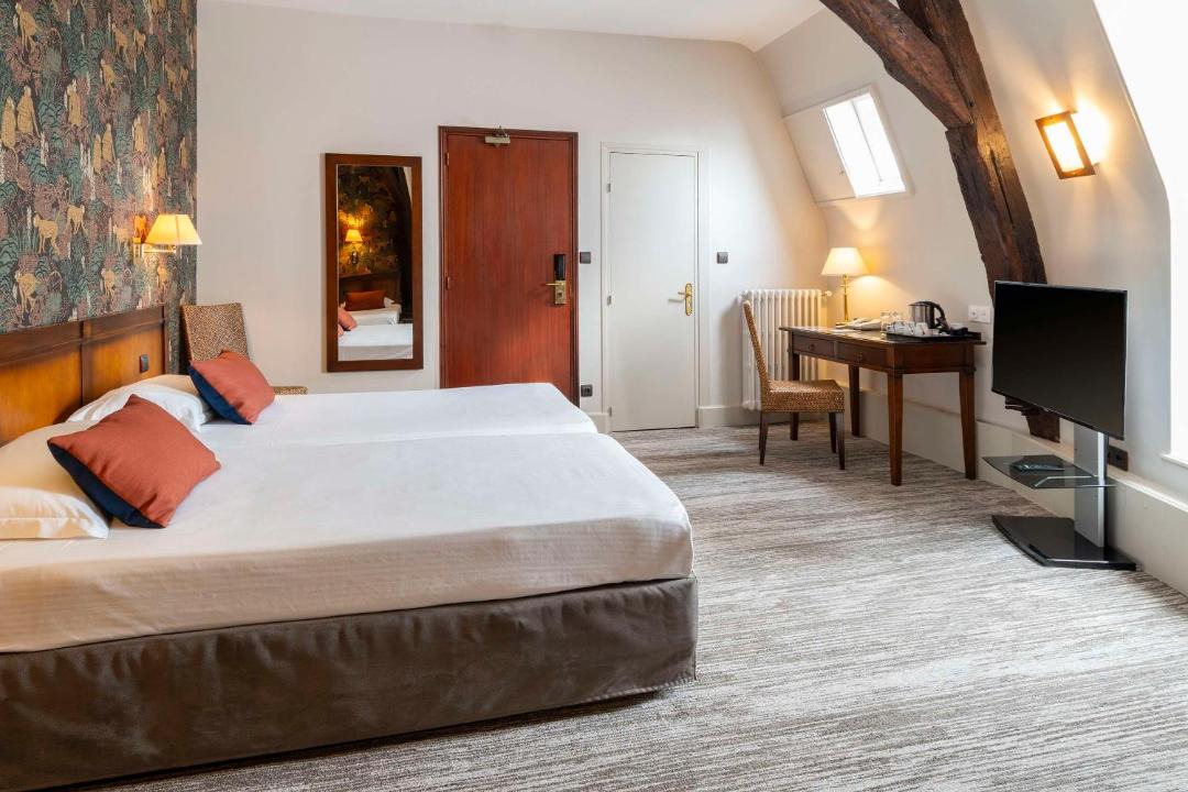 Photo of Bedroom in Nevers