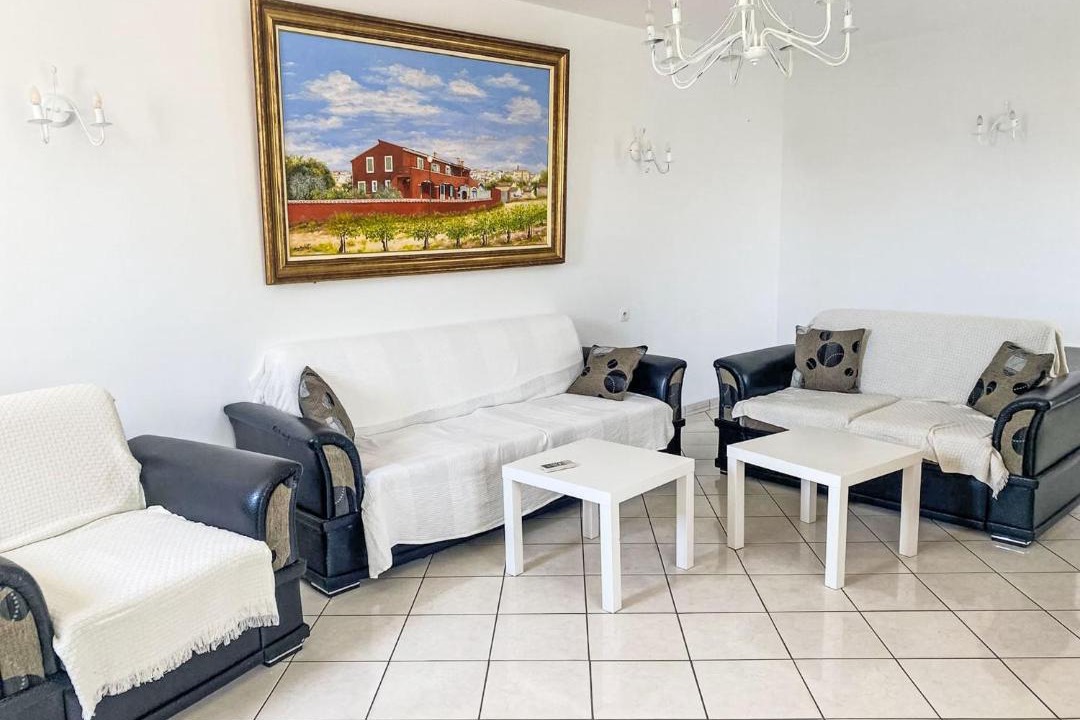 Photo of Livingroom in Caromb