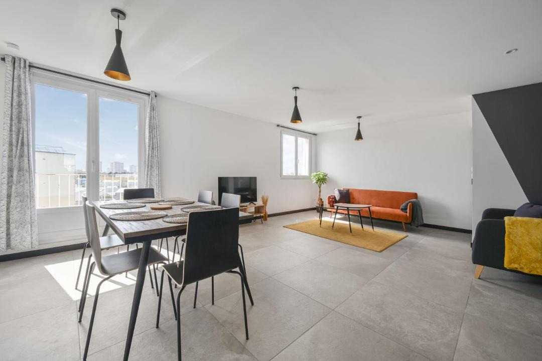 Photo of Livingroom in Villejuif