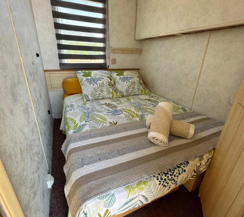 Photo of Bedroom in Saint-Pantaleon-les-Vignes