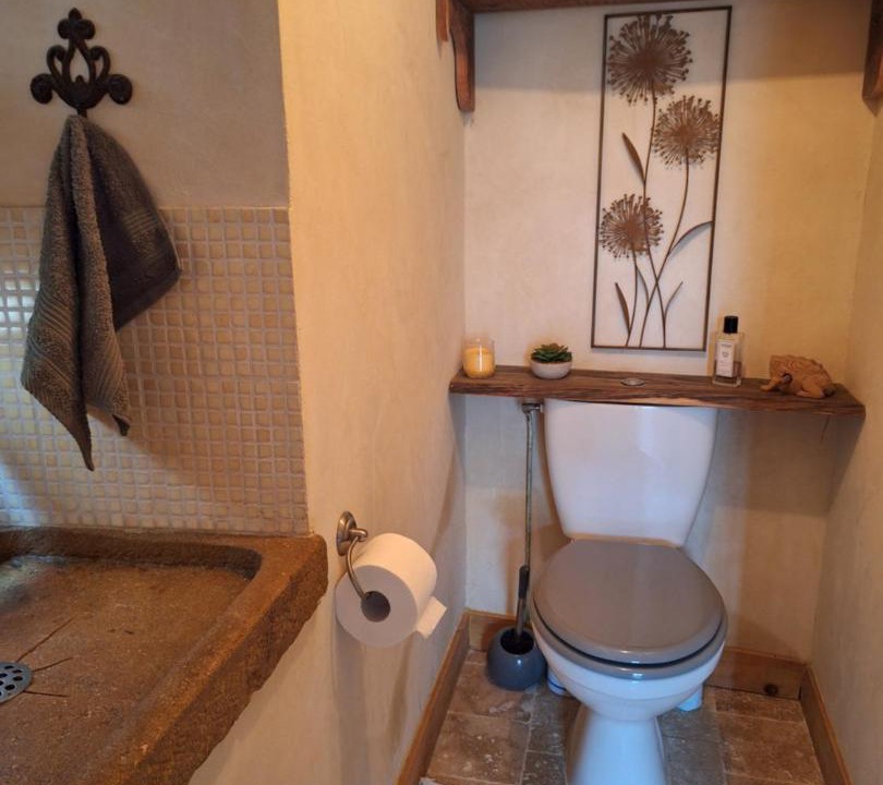 Photo of Bathroom in Saint-Jean-Saint-Maurice-sur-Loire