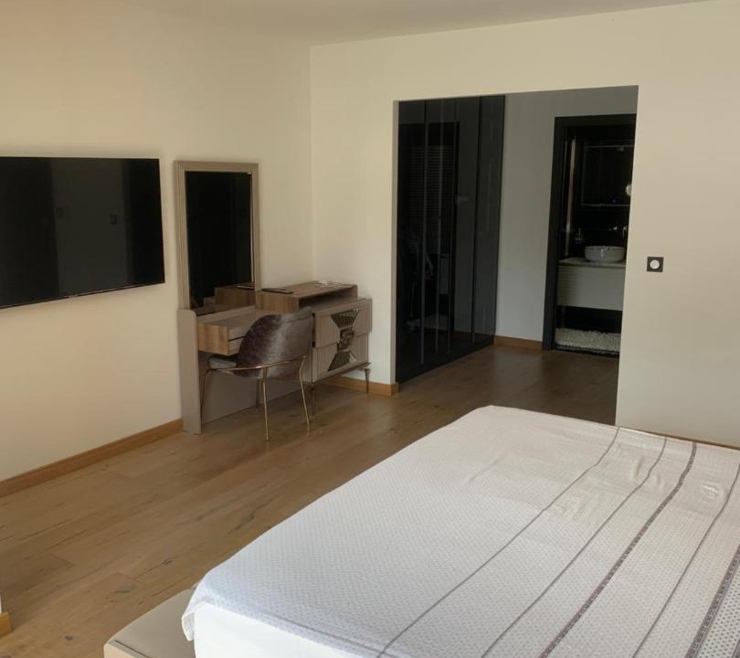 Photo of Bedroom in Thonon-les-Bains
