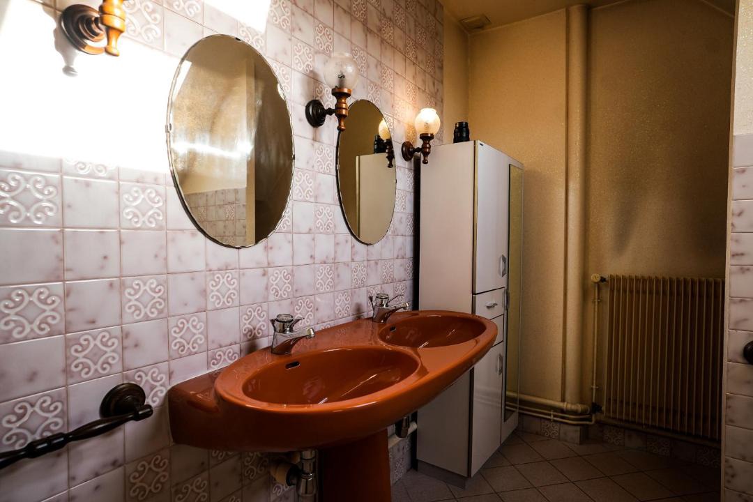 Photo of Bathroom in Up 1.5 Saint-Ferreol