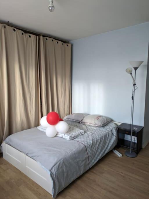 Photo of Bedroom in Savigny-sur-Orge