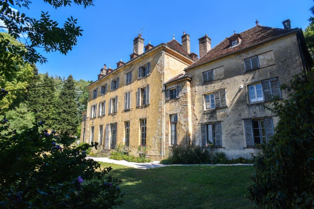 Photo of Buildings in Joudes