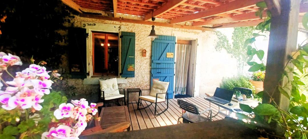 Photo of Patio Balcony in Marsanne