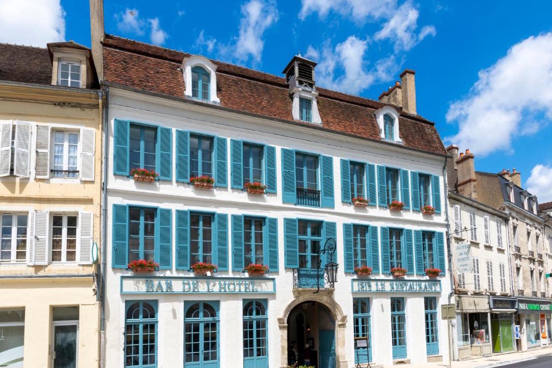 Photo of Others in Avallon