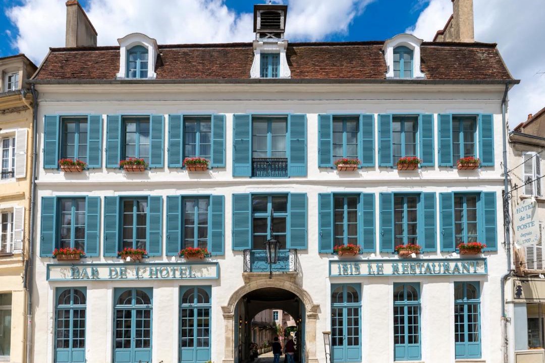Photo of Others in Avallon