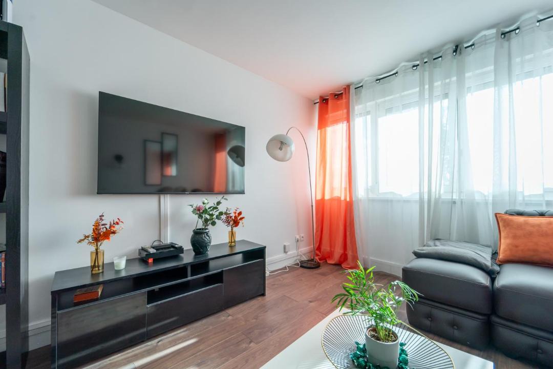 Photo of Livingroom in L'Hay-les-Roses