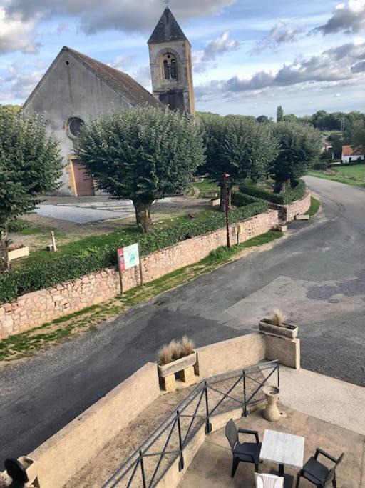 Photo of Others in Perrigny-sur-Loire