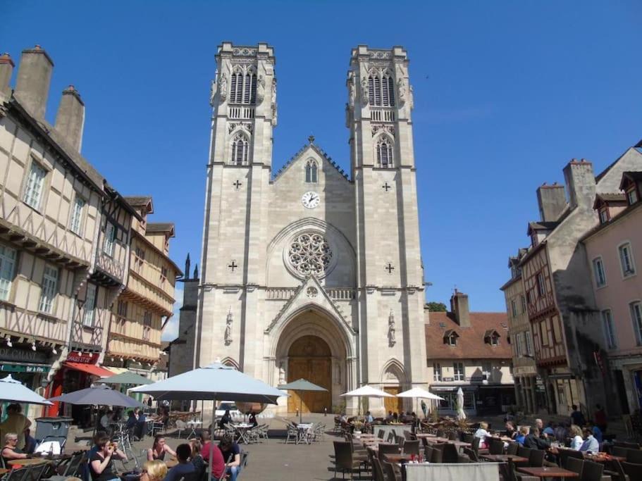 Photo of Buildings in Chalon-sur-Saone