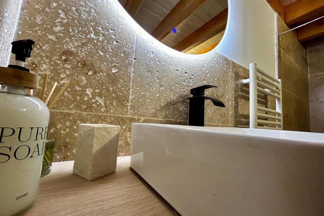 Photo of Bathroom in Montgesoye
