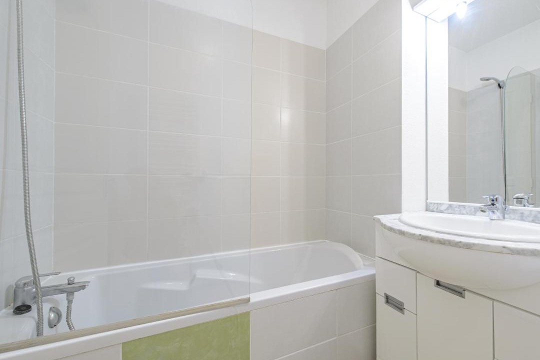 Photo of Bathroom in Aubignan