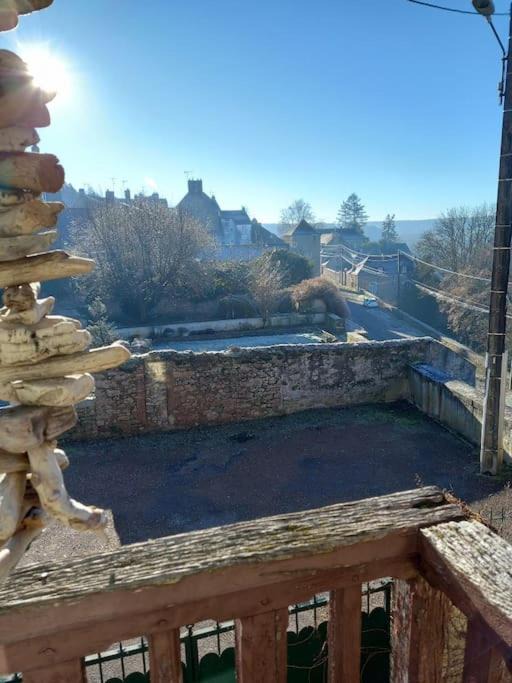 Photo of Others in Avallon