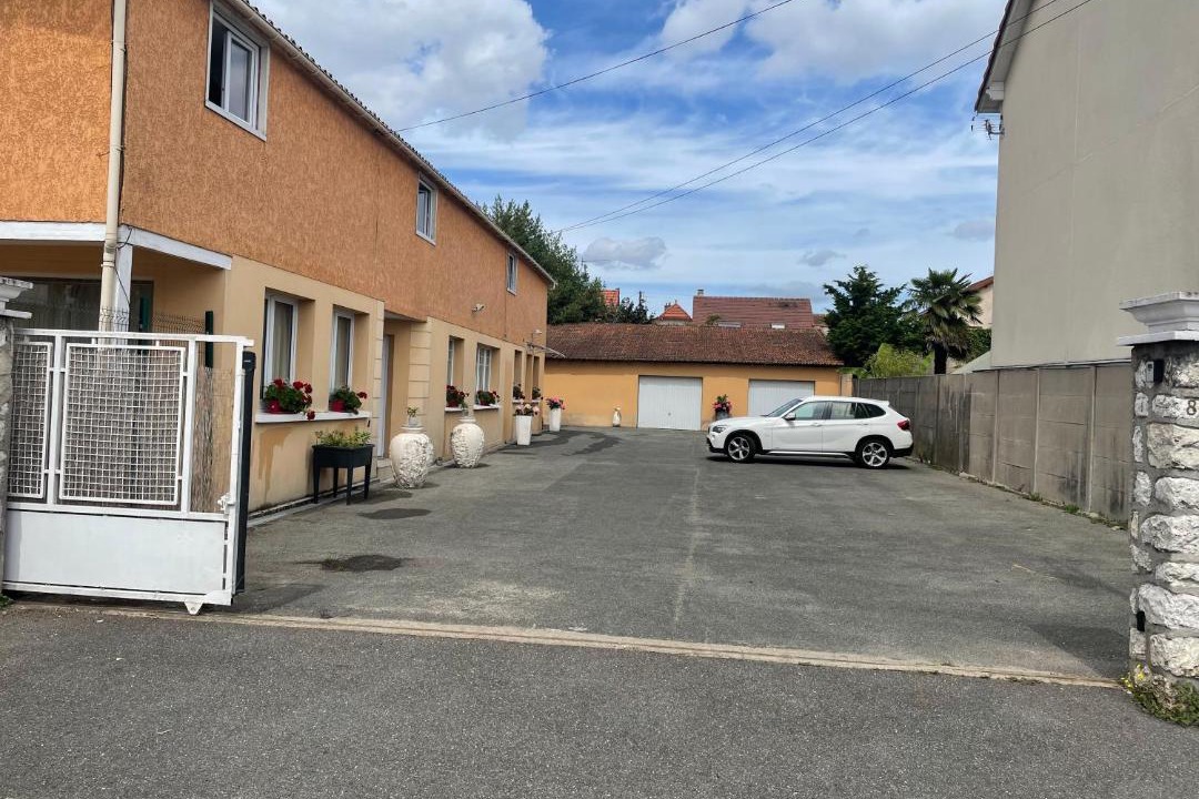 Photo of Others in Savigny-sur-Orge