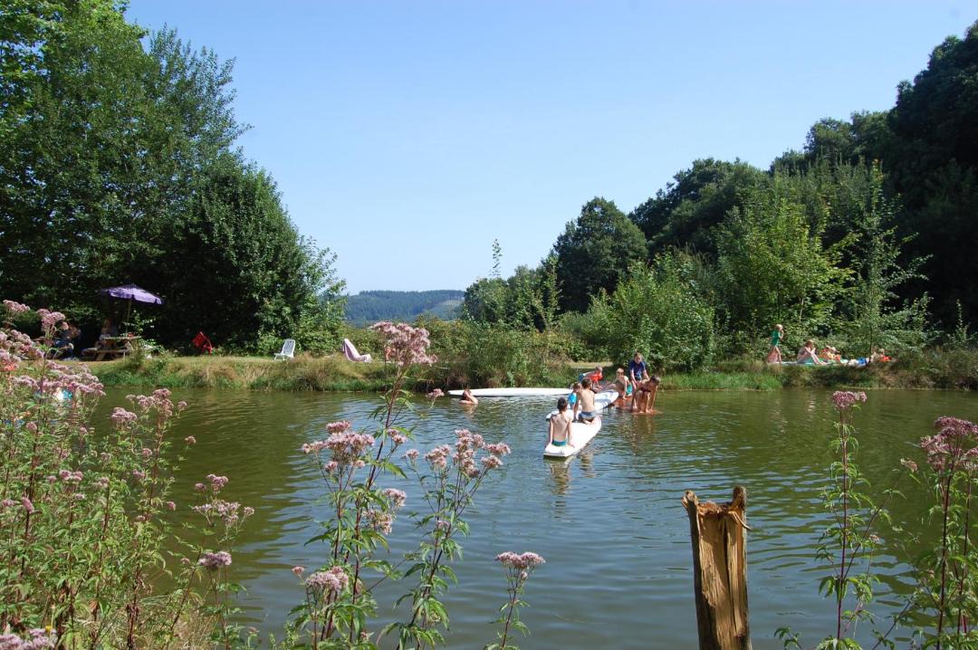 Photo of Others in Larochemillay