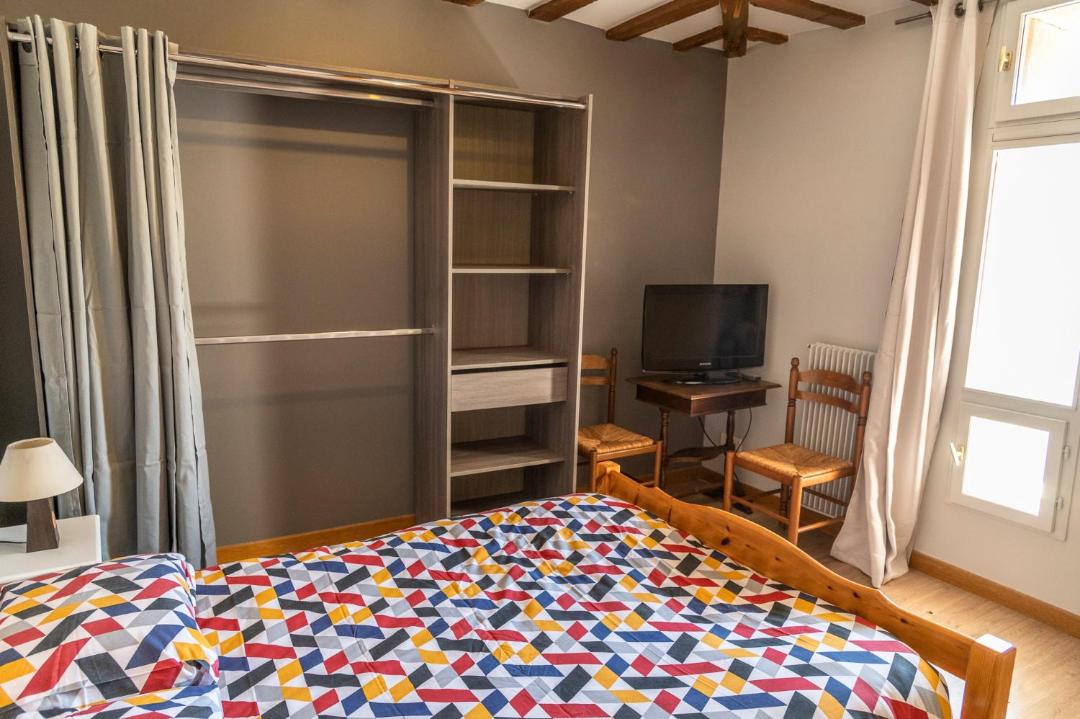 Photo of Bedroom in Asquins