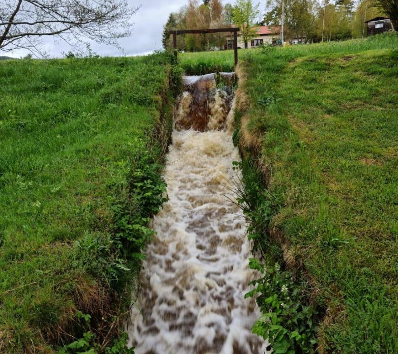 Photo of Others in Merle-Leignec