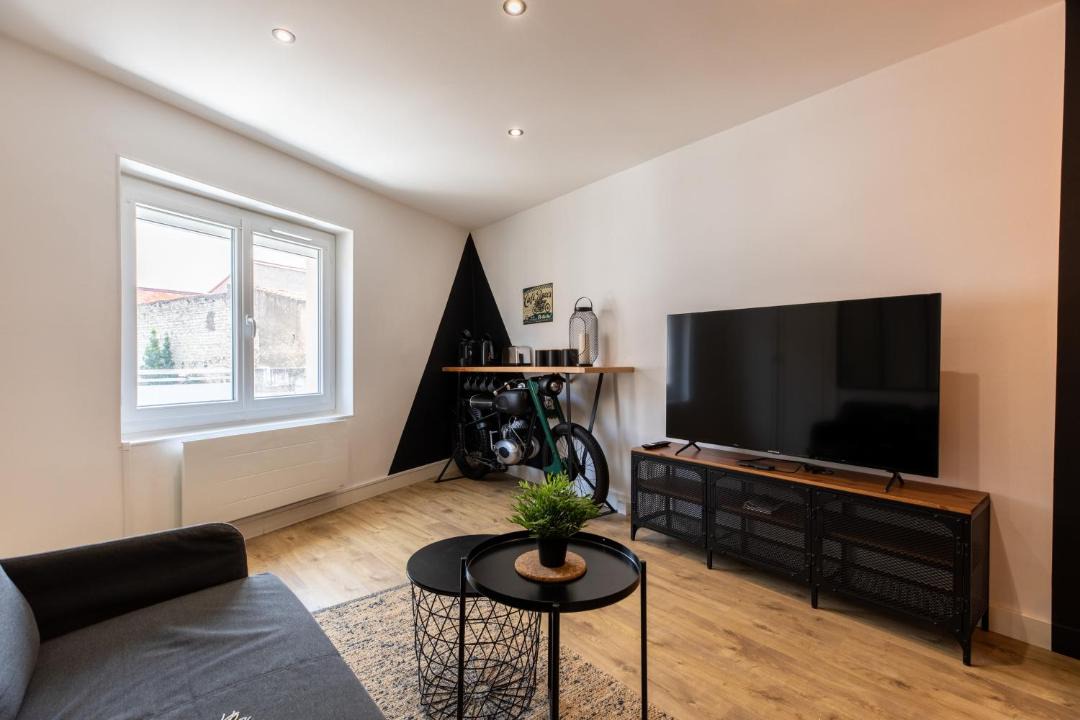 Photo of Livingroom in Pont-du-Chateau