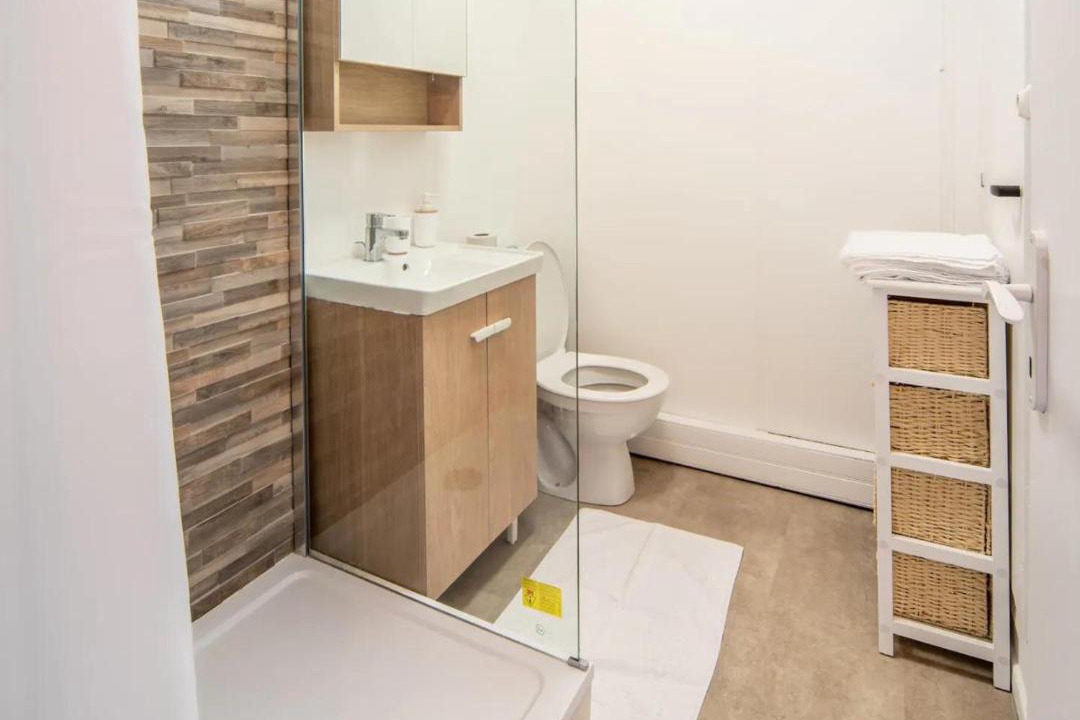 Photo of Bathroom in Chalon-sur-Saone