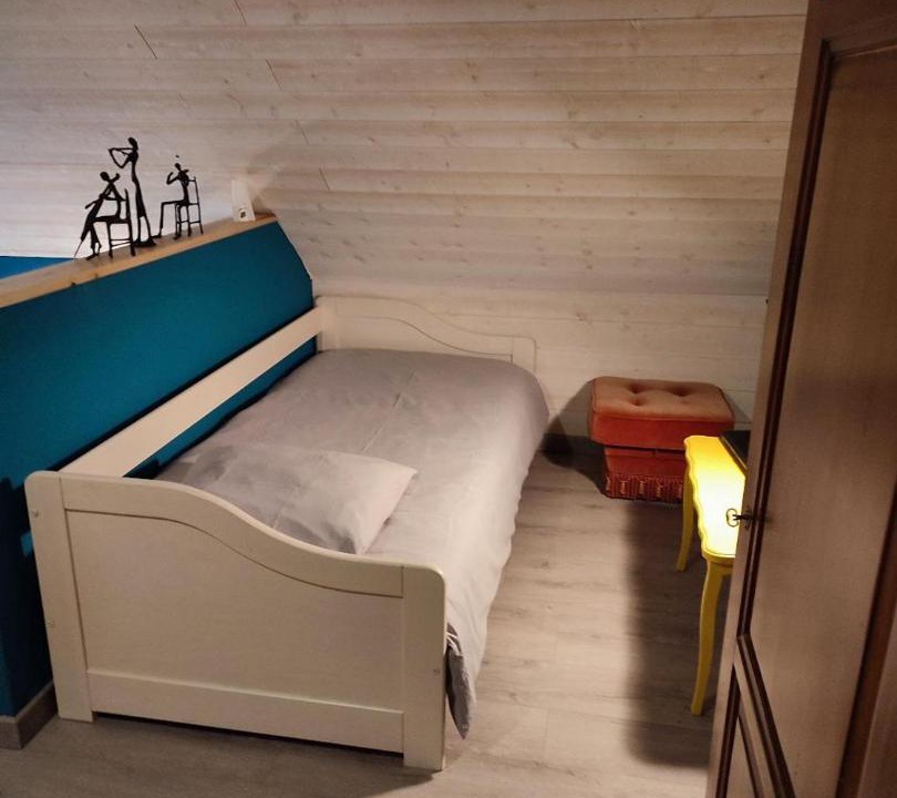 Photo of Bedroom in Serley