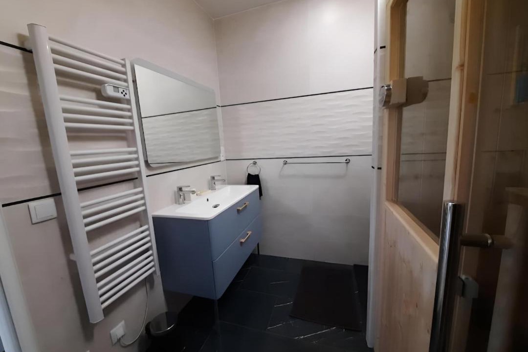 Photo of Bathroom in Milly-la-Foret