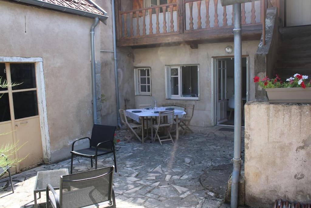 Photo of Others in Arnay-le-Duc