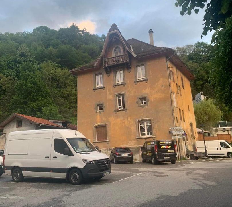 Photo of Buildings in Moutiers