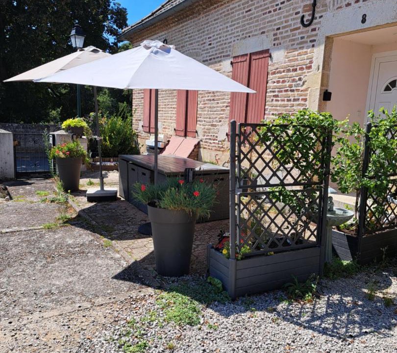 Photo of Others in Pierre-de-Bresse