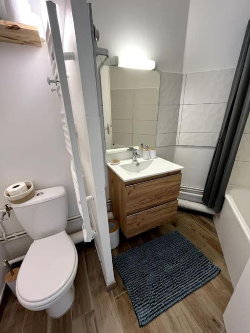 Photo of Bathroom in Romans-sur-Isere