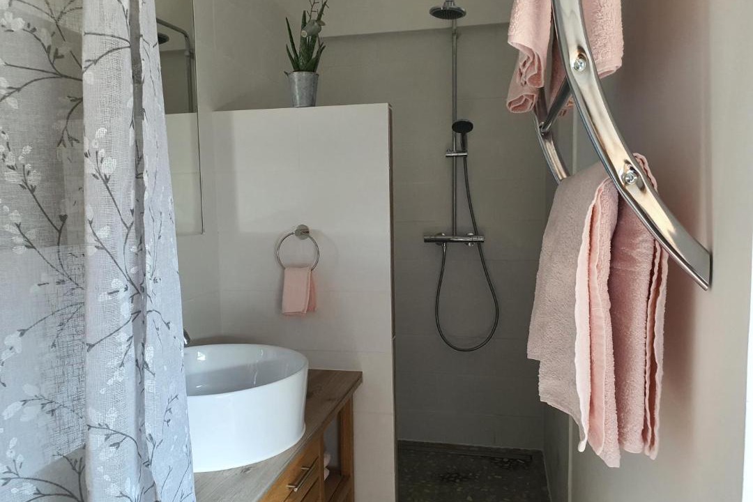 Photo of Bathroom in Mercy