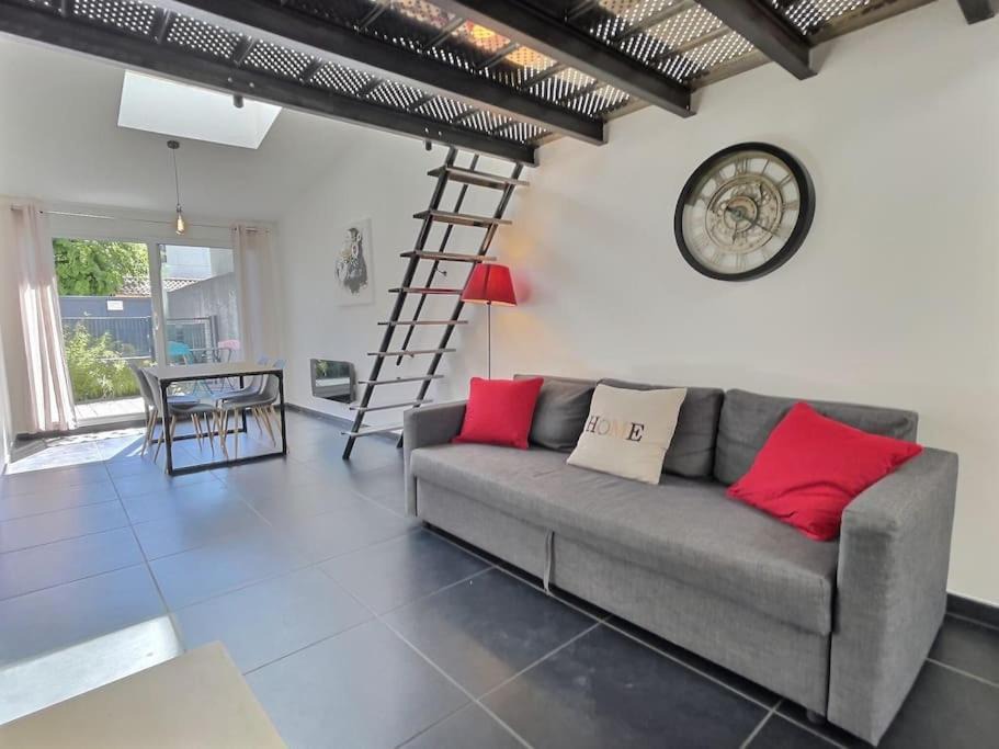 Photo of Livingroom in Chateauvert