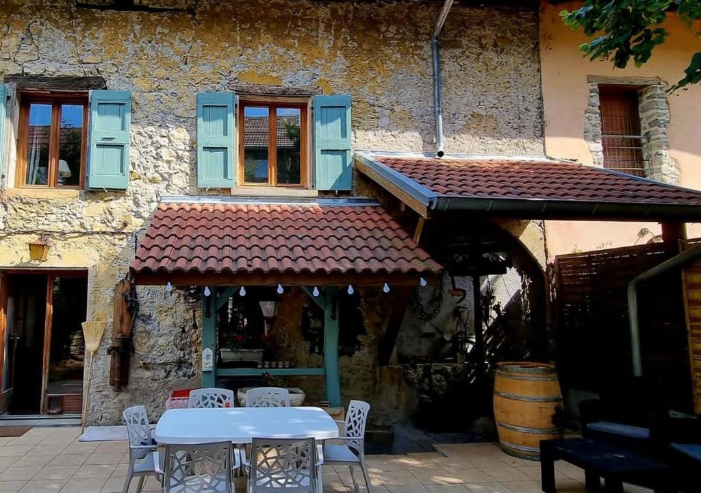 Photo of Buildings in Bernin