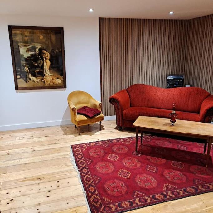 Photo of Livingroom in Ornans