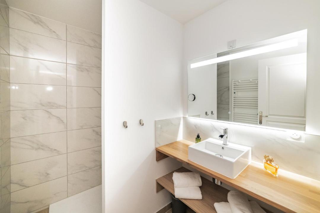 Photo of Bathroom in Tournus