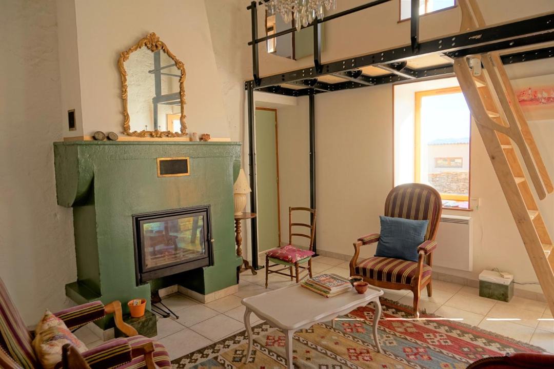 Photo of Livingroom in Cluny
