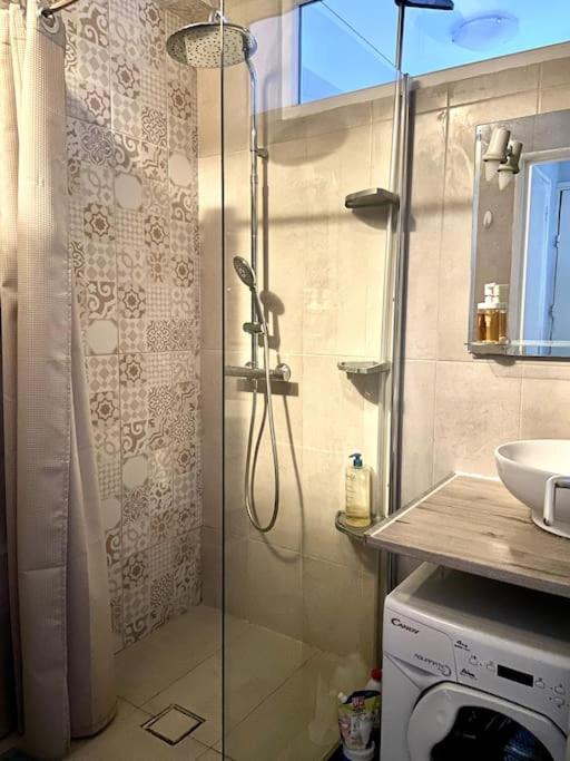 Photo of Bathroom in Triangle de Choisy