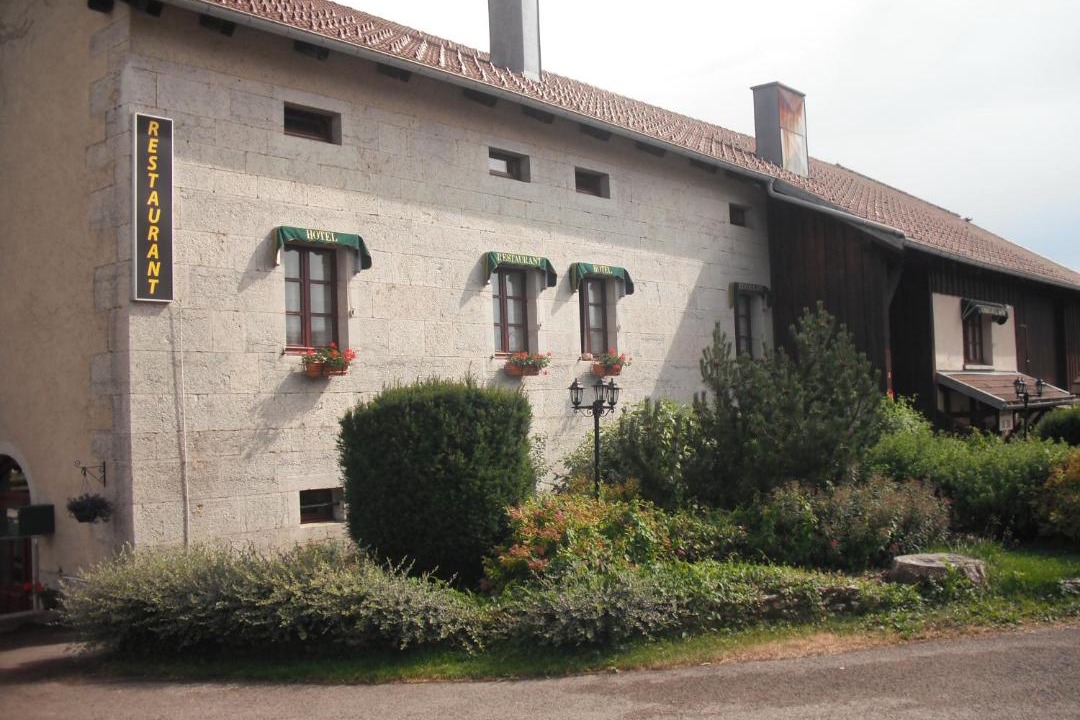 Photo of Others in Les Combes